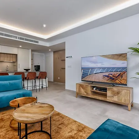 Vivi Homes - Amber * Fuengirola